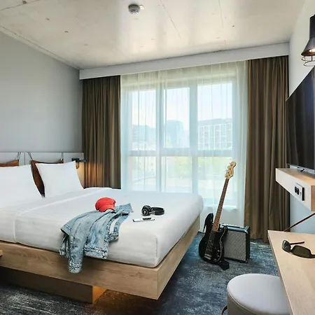 Moxy Hotel