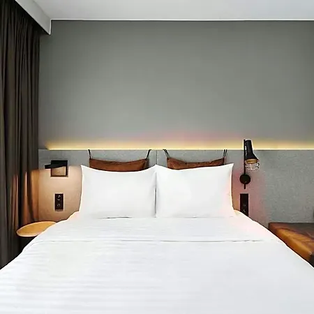 Hotel Moxy Varsavia