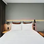 Moxy 3* Варшава