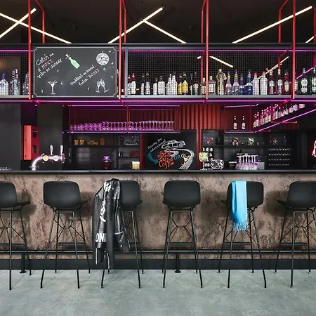 酒店 Moxy 华沙