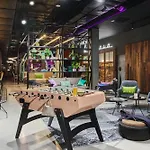 Moxy Hotel 3*